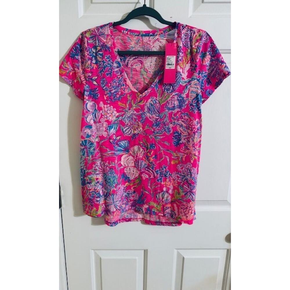 Lilly Pulitzer NWT Etta V-Neck Top Pink Isle Shell Me Something Good Sz S